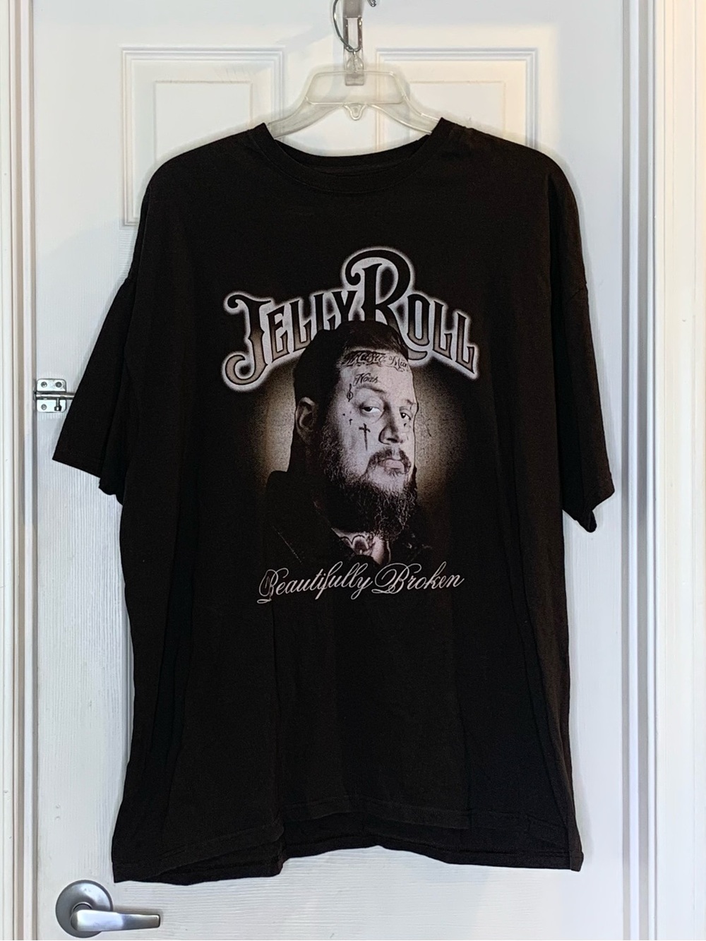 Jelly Roll Men's & Big Men's Beautifully Broken Graphic Tee Size 3XL